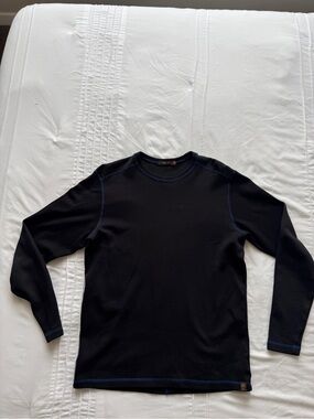 Agave Black Long-Sleeve Crewneck with Blue Contrast Stitching